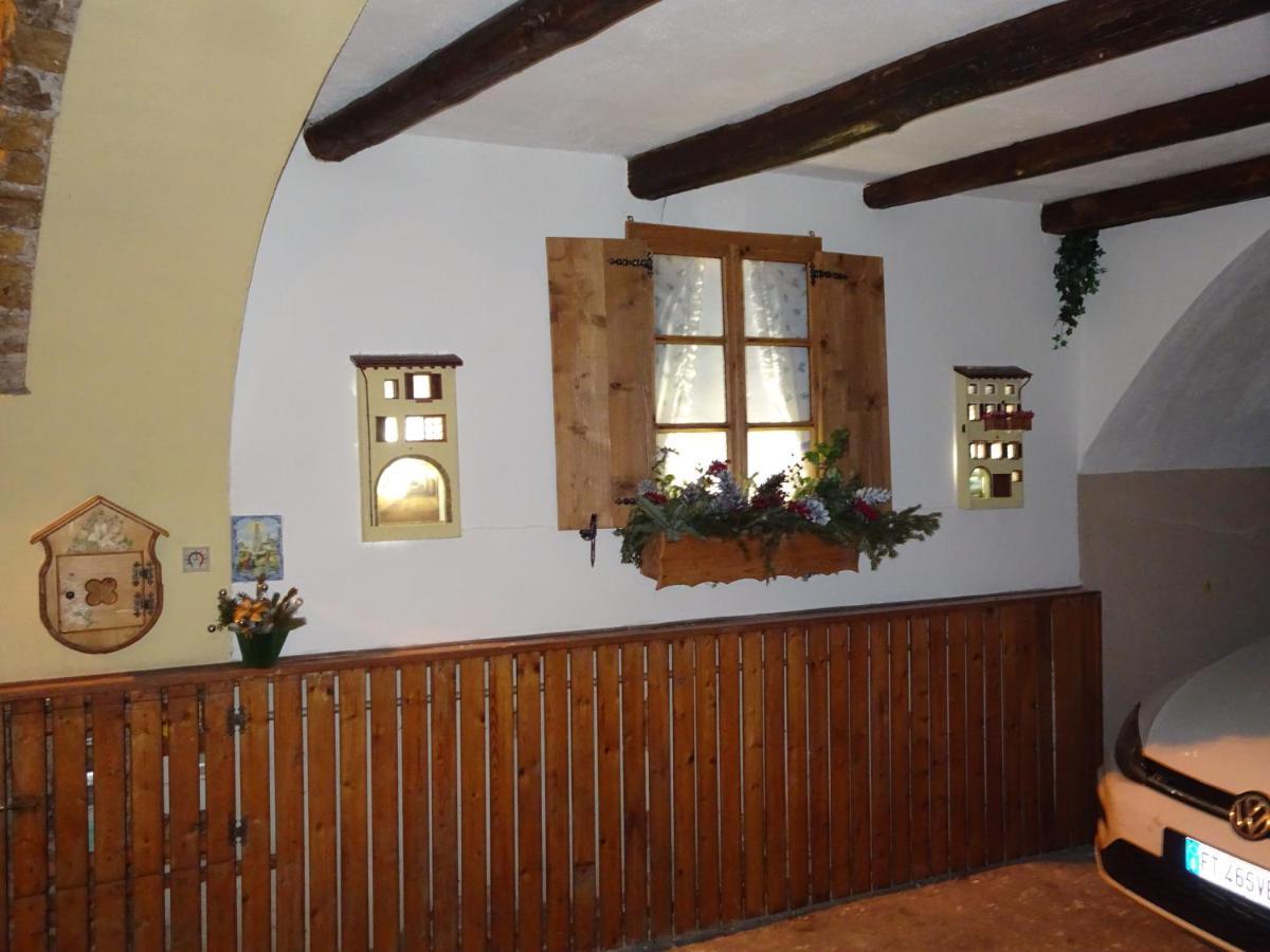 B&B San Valentino Giovo Eksteriør billede